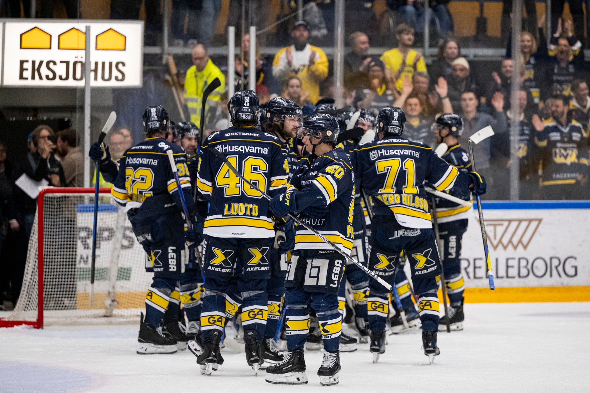 HV71