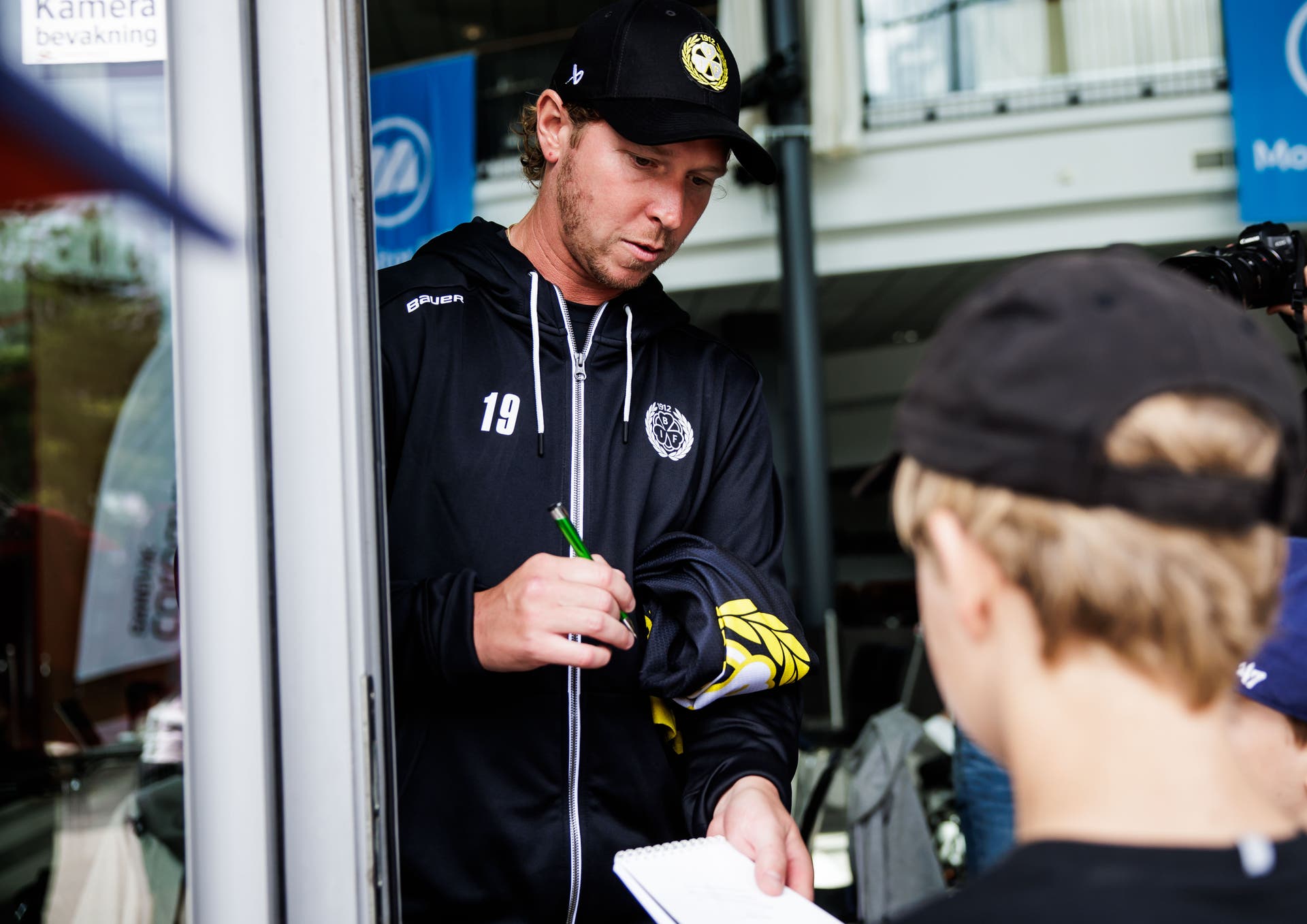 Nicklas Bäckström