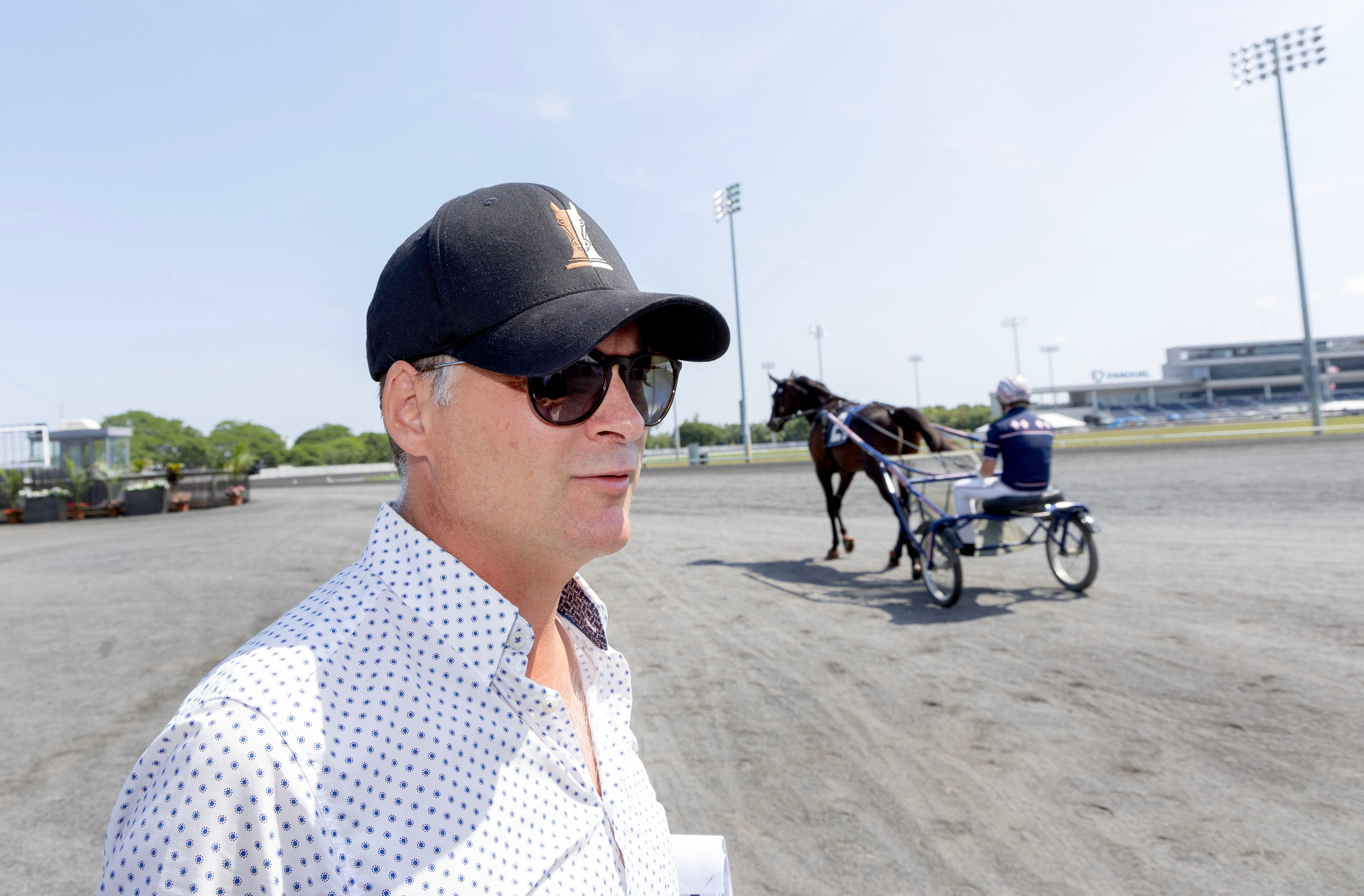 83UinMzZgps4dtihm68g5g Erik Adielsson_Meadowlands_2