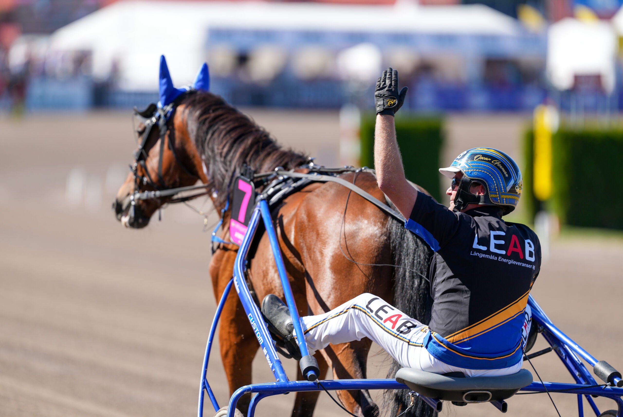 lsXmWfzpmrzI6AbpCyQEu6 A fair Day