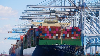 OECD: Sveriges ekonomi tar fart nästa år