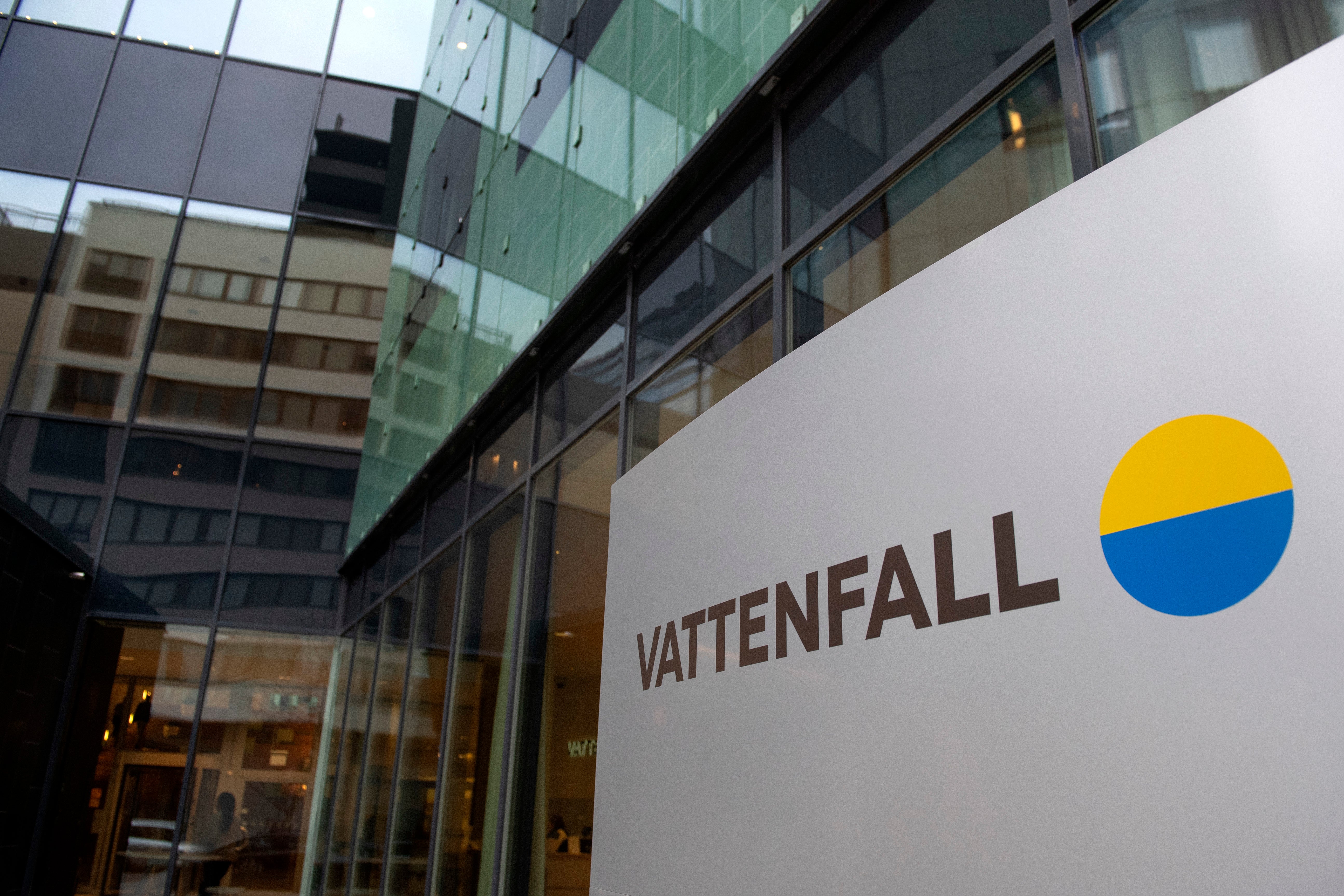 Eltel har slutit miljardavtal med Vattenfall