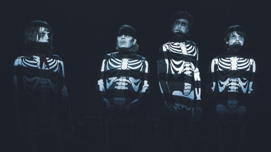 Jag vill så gärna headbanga till knivhuggarhitsen