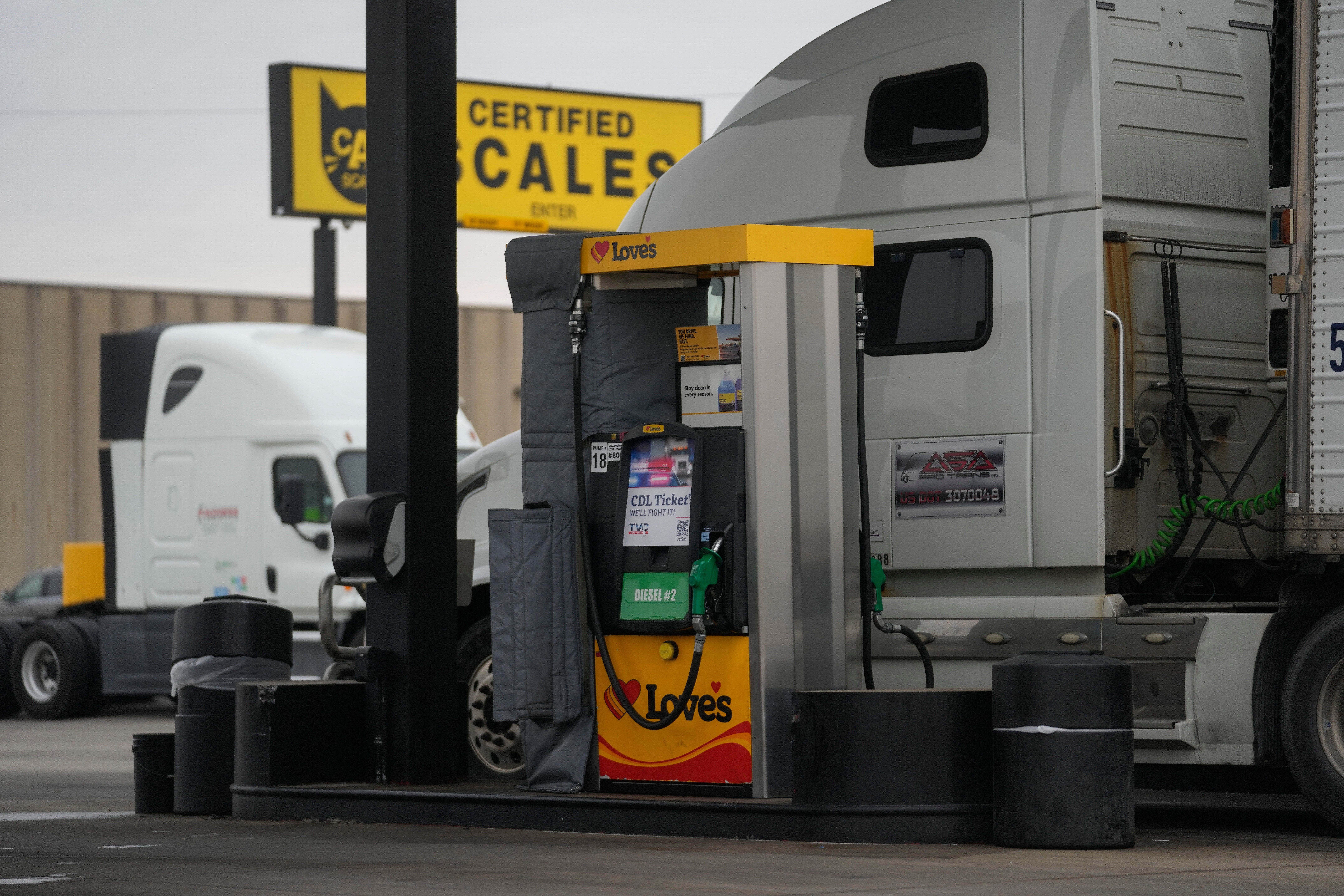 Efter Trumps hot: Dieselpriserna rusar