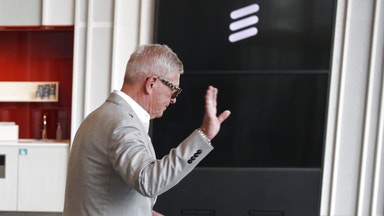 Kursraset i Ericsson accelererar