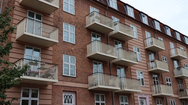 Bengt Stillström flaggar upp i rök