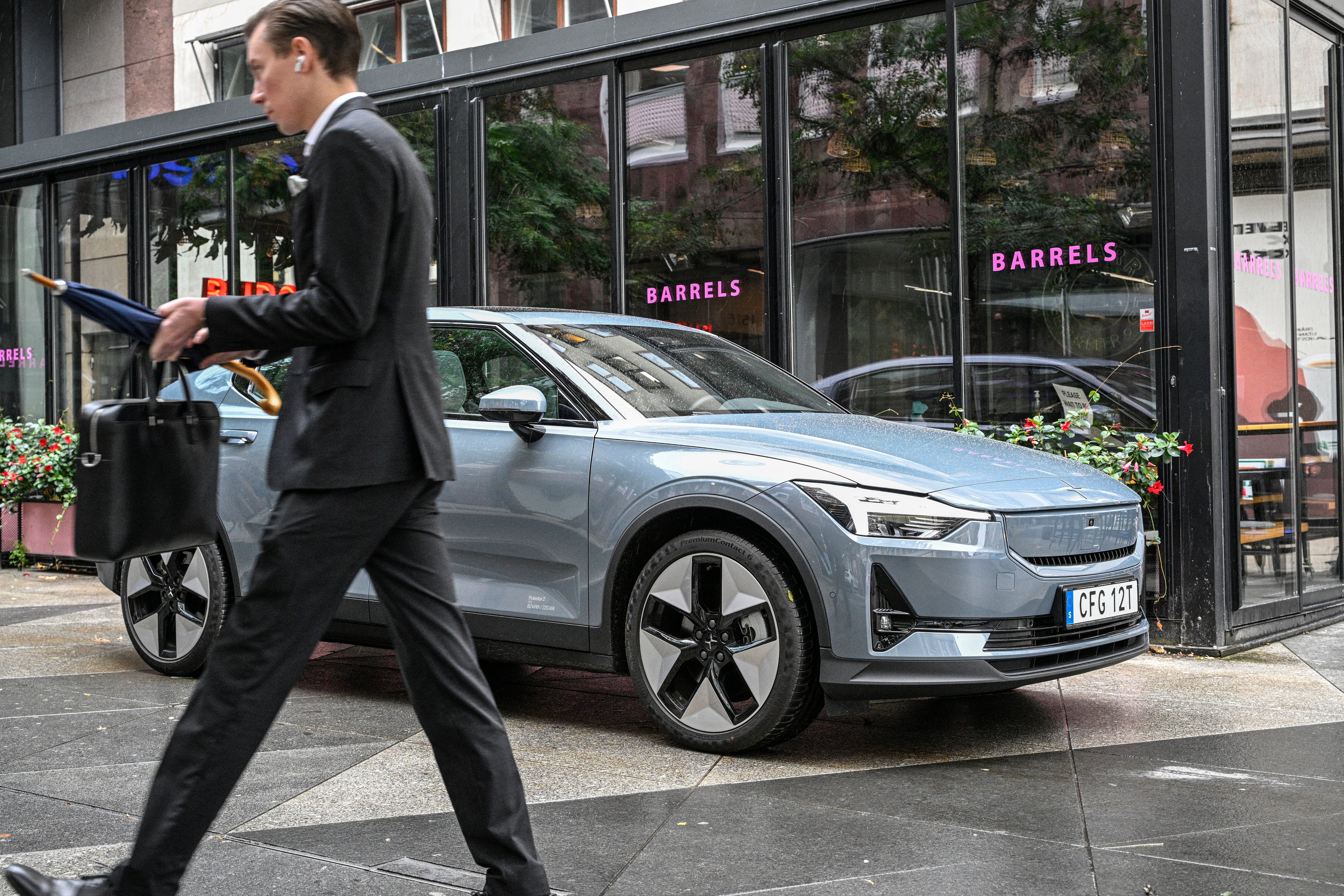 Volvo Cars konverterar lån till aktier i Polestar – ökar ägandet