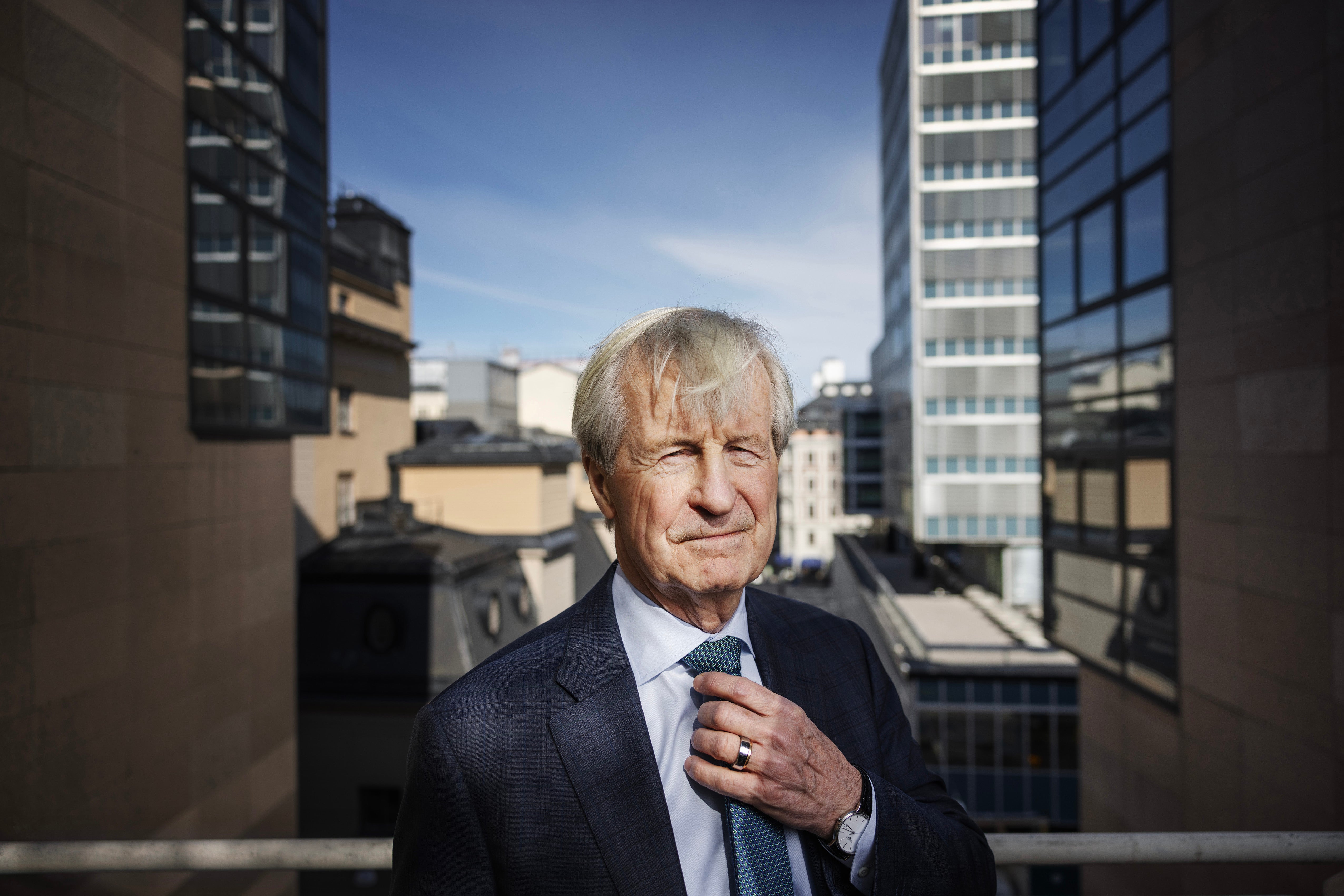 Carl Bennet köper aktier för 213 miljoner kronor