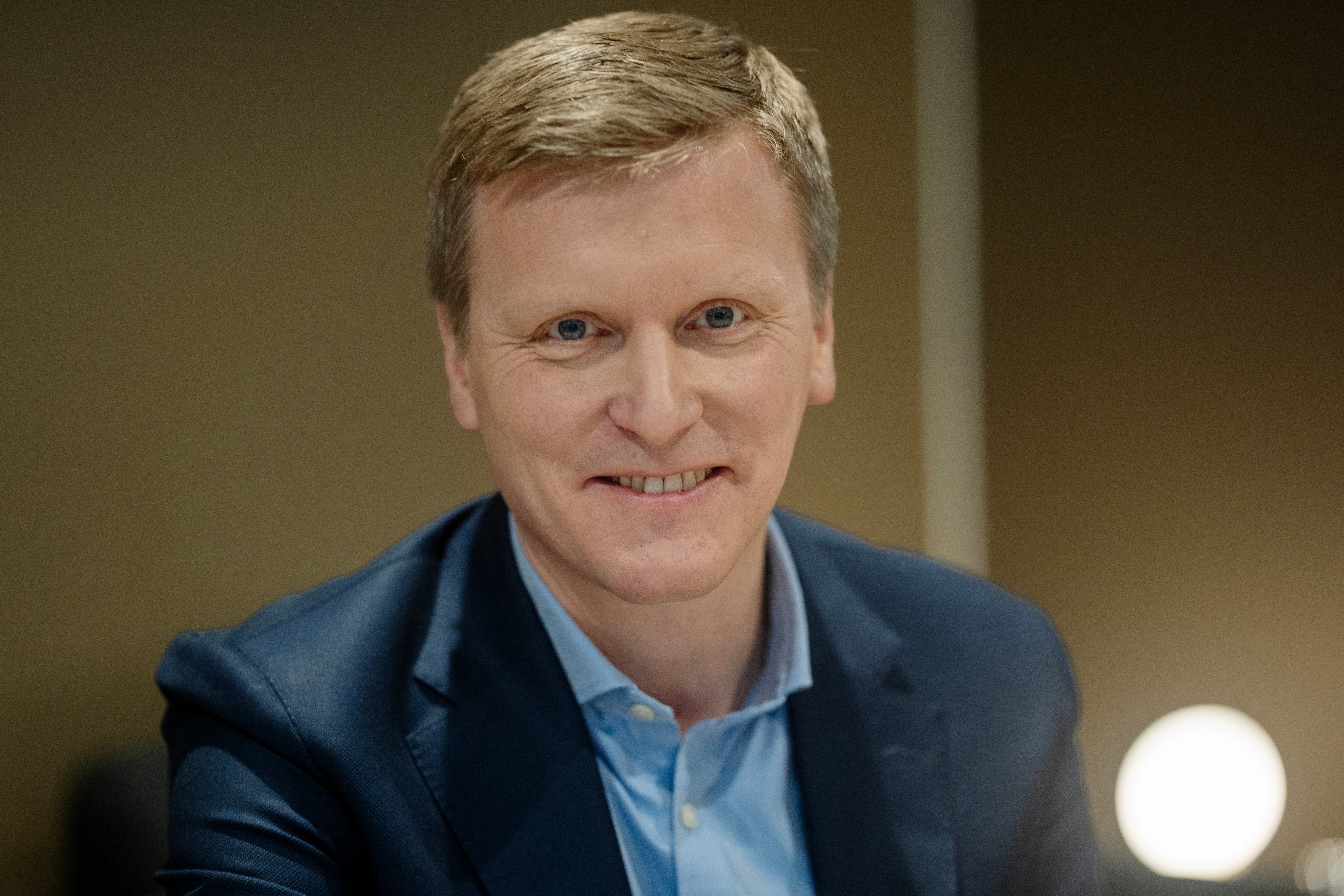 Ratos byter riktning – återgår att vara investmentbolag