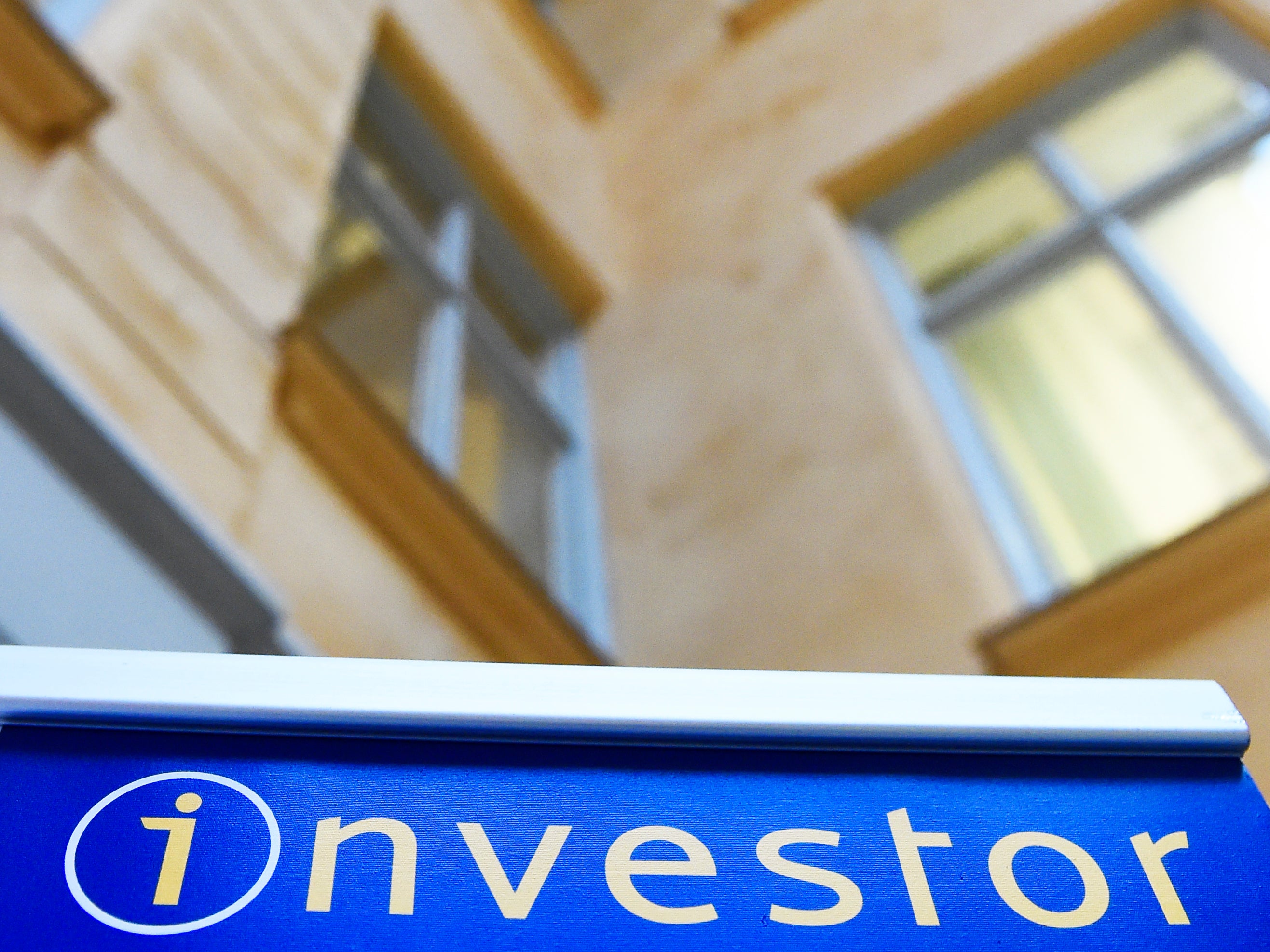 Citi upprepar säljrek för Investor