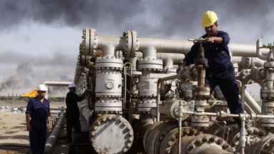 Oljeproduktionen i Irak på randen till kollaps