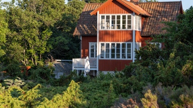 Populära orterna drar ifrån – priserna faller i skånska idyllen