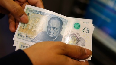 Churchill petas från sedel – kanske av grävling