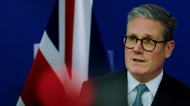 Tre gripna för Kinaspionage i Storbritannien – koppling till Labour