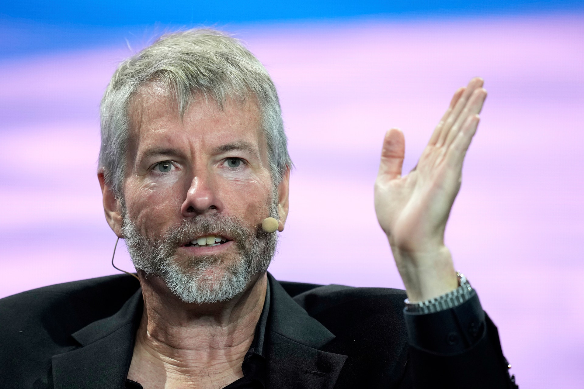 Michael Saylor gjorde Microstrategy till en börsraket genom att satsa allt på bitcoin – en passion han själv beskriver som religiös.