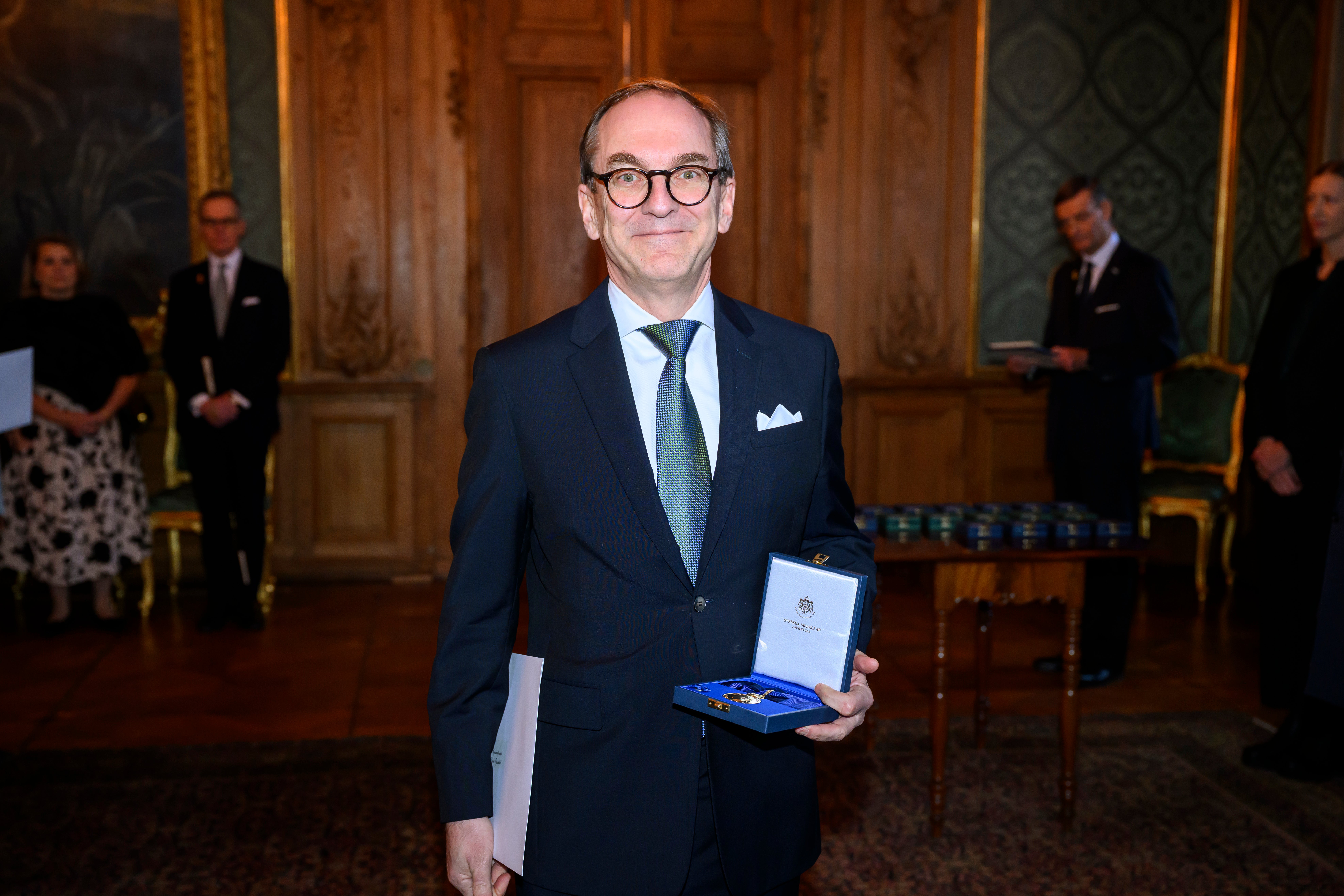 Patrik Tigerschiöld släpper klubban i Cavotec