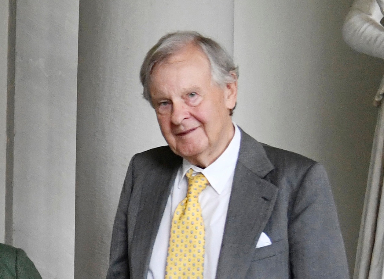 STOCKHOLM 20210922 Greve Gustaf Douglas i samband med stipendieutdelningen för priset "Den tänkande handen". En tävling för unga tecknare. Foto: Erik Simander / TT /