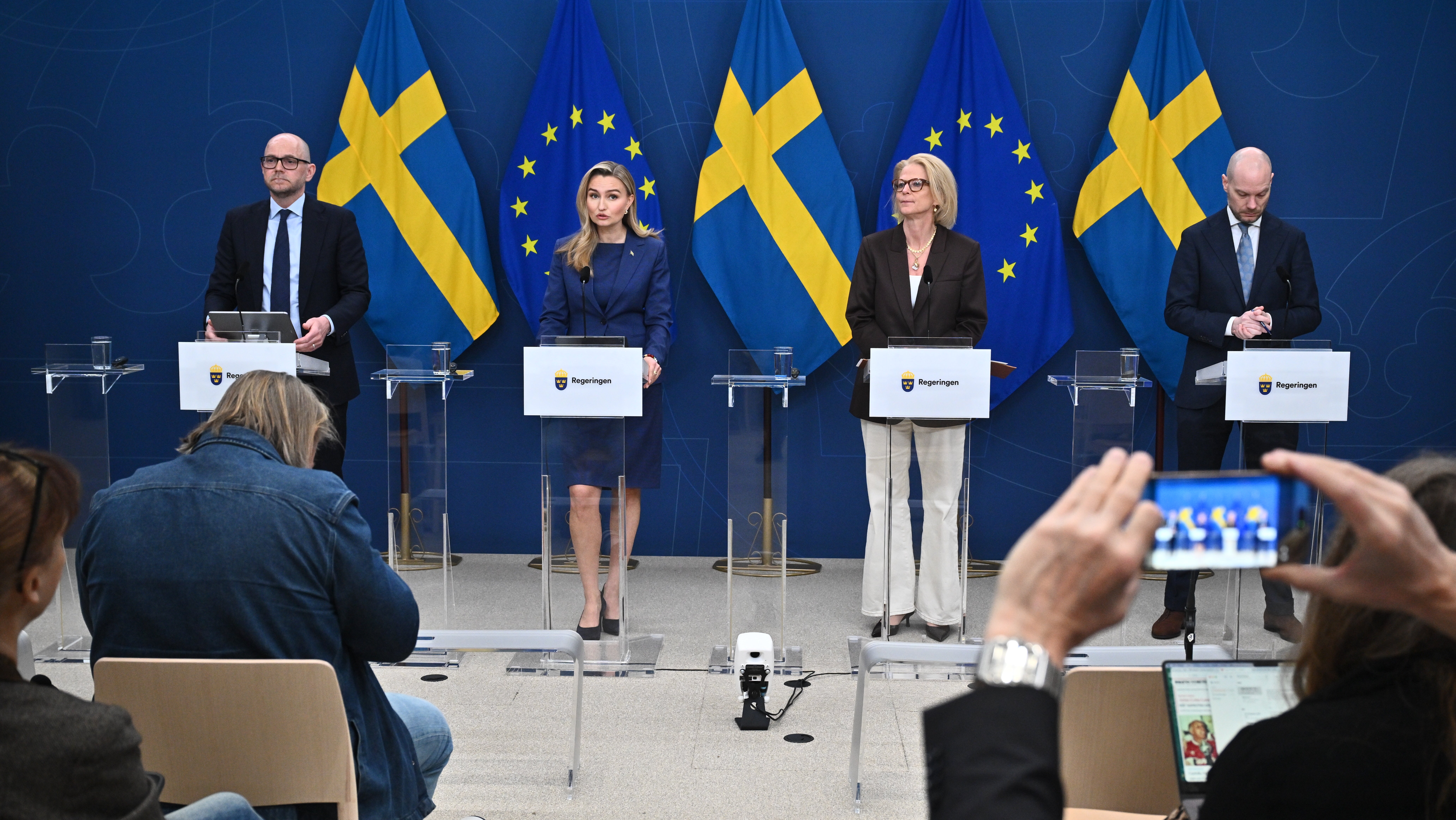 Regeringen vill stärka jobbskatteavdraget för seniorer