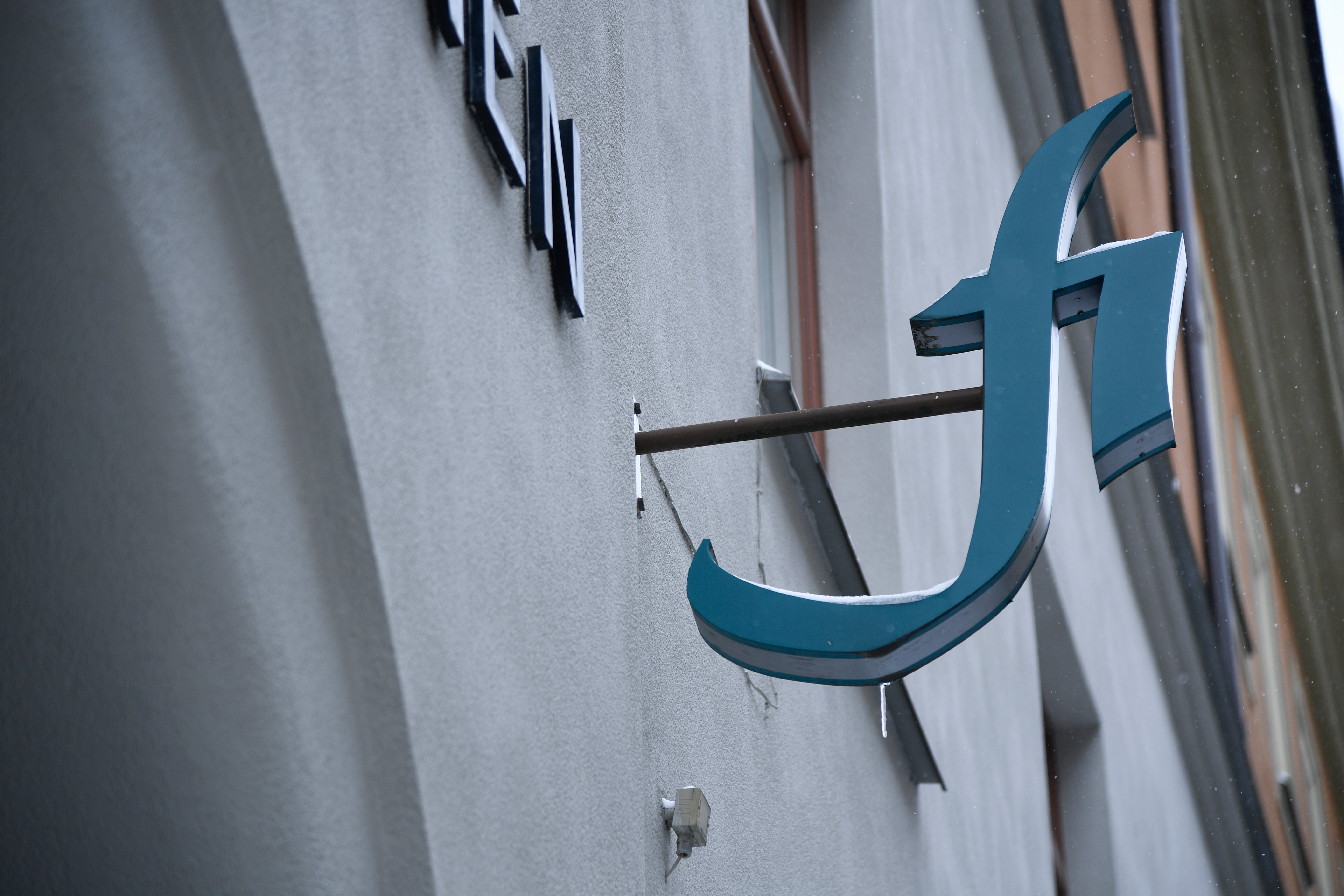 FI vill prata om ”sund kreditgivning” med bankerna