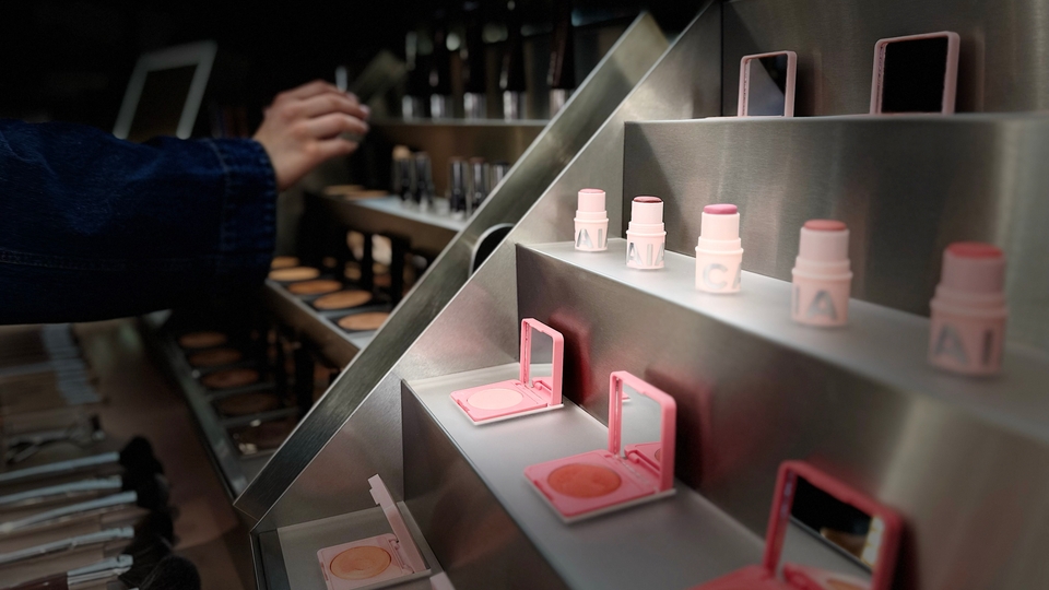 CAIA produkter på NK