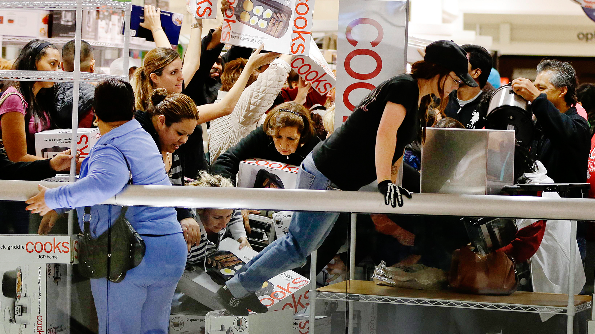 Black Friday kannibaliserar på julhandelns marginaler