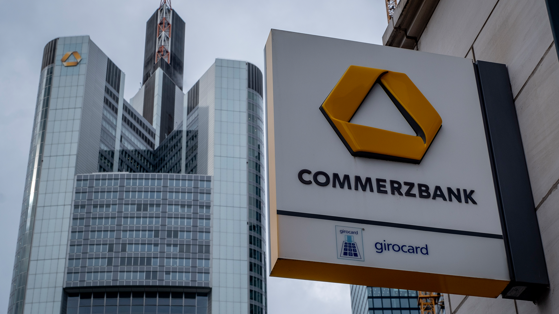 Unicredit lägger bud på Commerzbank