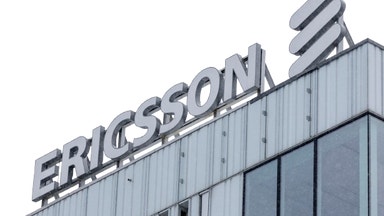 Nokia gav Ericsson fart på röd börs