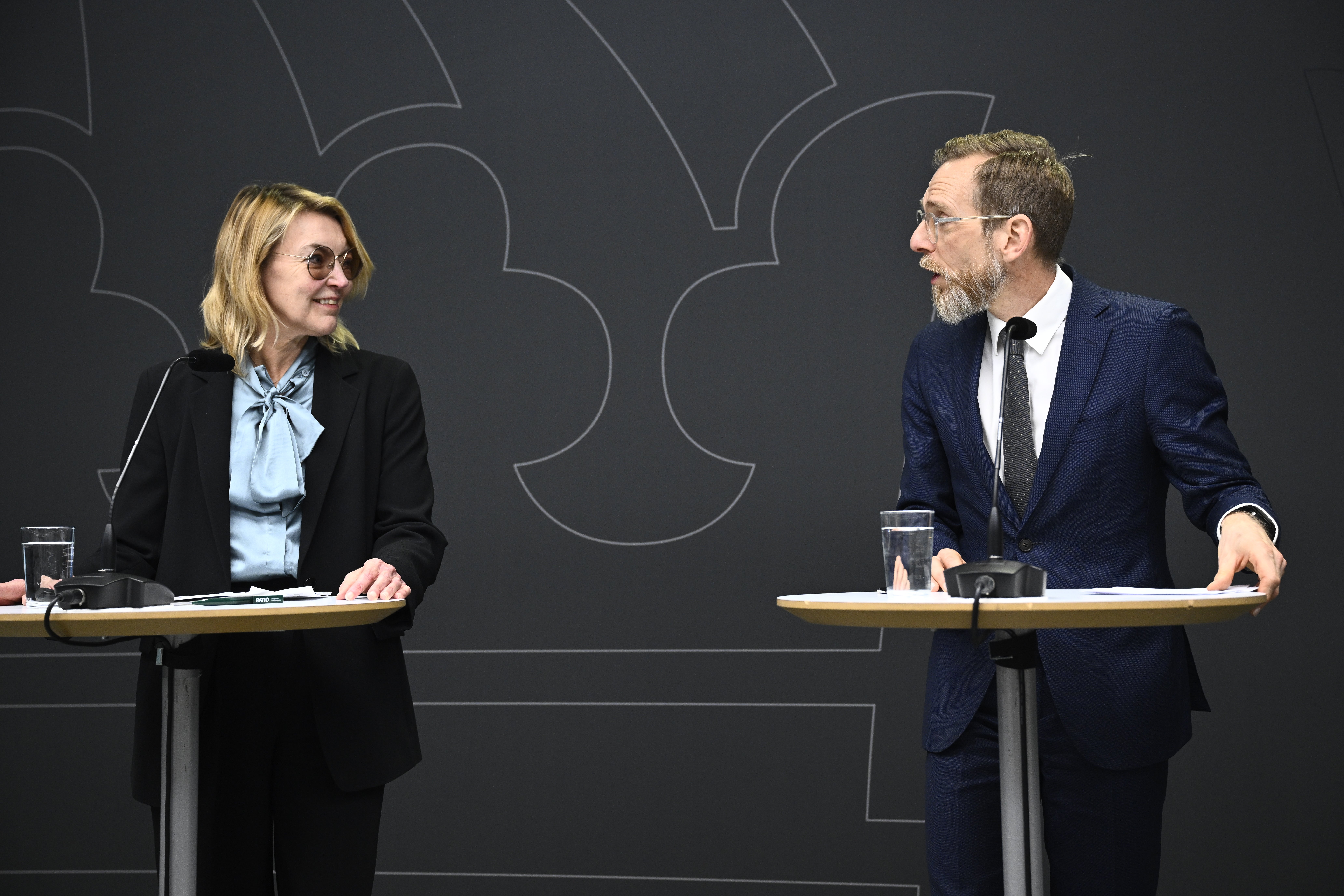 Regeringen kallar till en presskonferens om hantaviruset