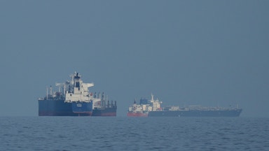 Oljepriset stiger efter uppgifter om attack mot iranskt gasfält