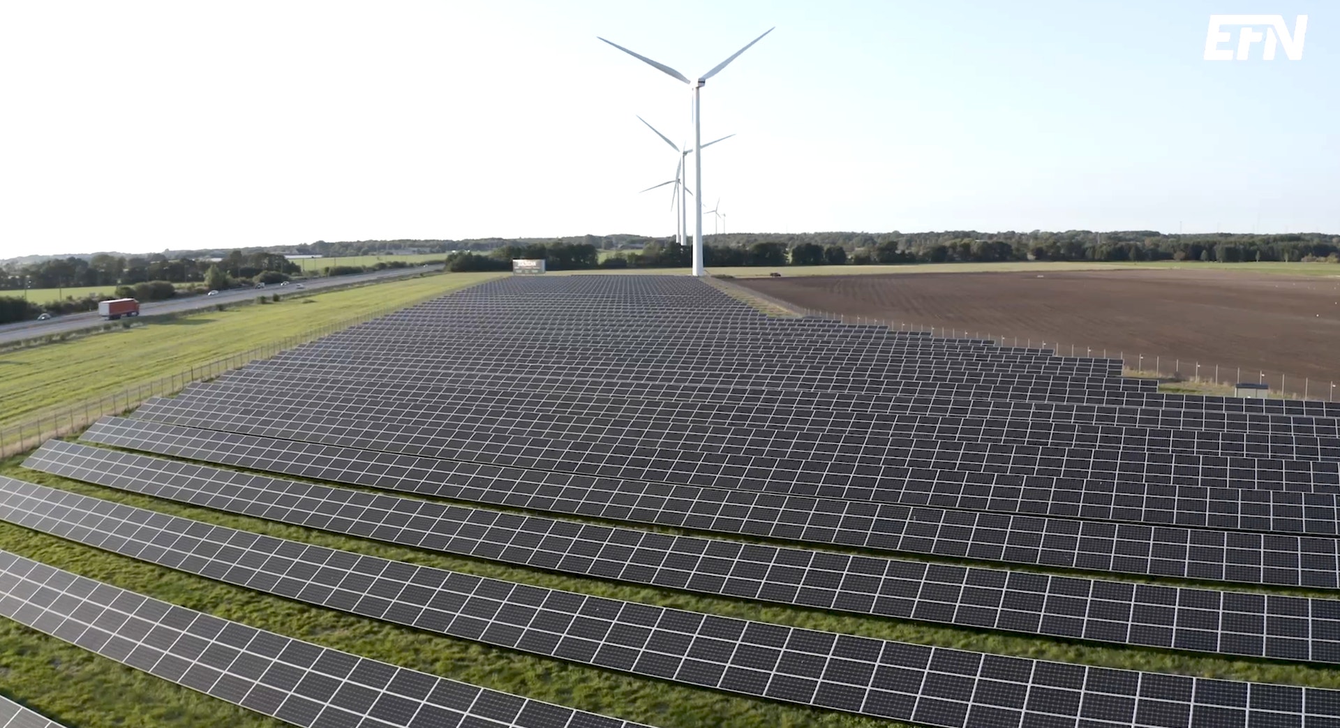 Prognoserna talar för att vi kommer att dubblera elkonsumtionen på 20-25 år. Då kommer det behöva byggas otroligt mycket produktion, det säger Jens Nordberg på Varberg Energi.