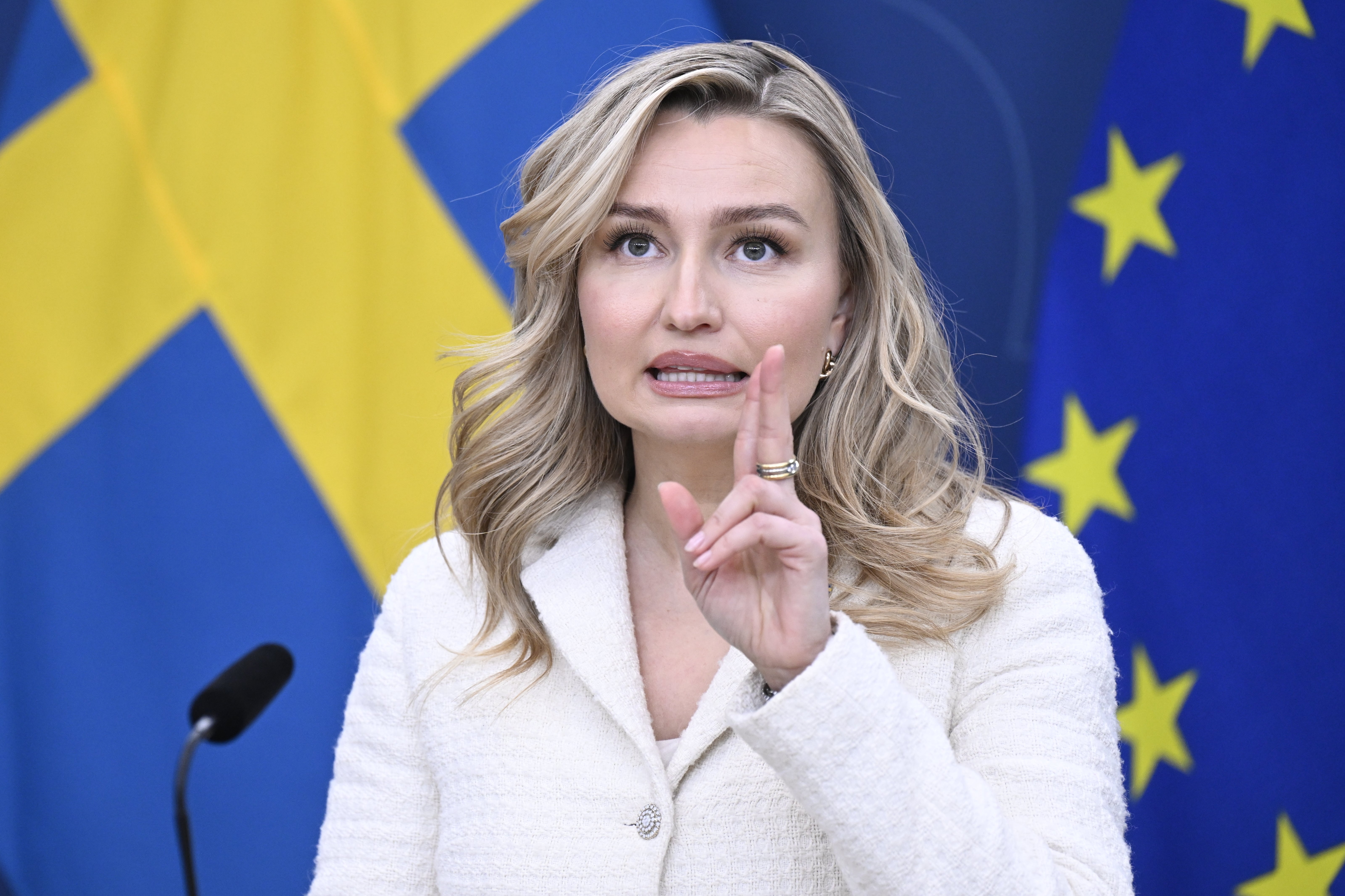 Regeringen skickar tidig varning: Risk för brist på flygbränsle