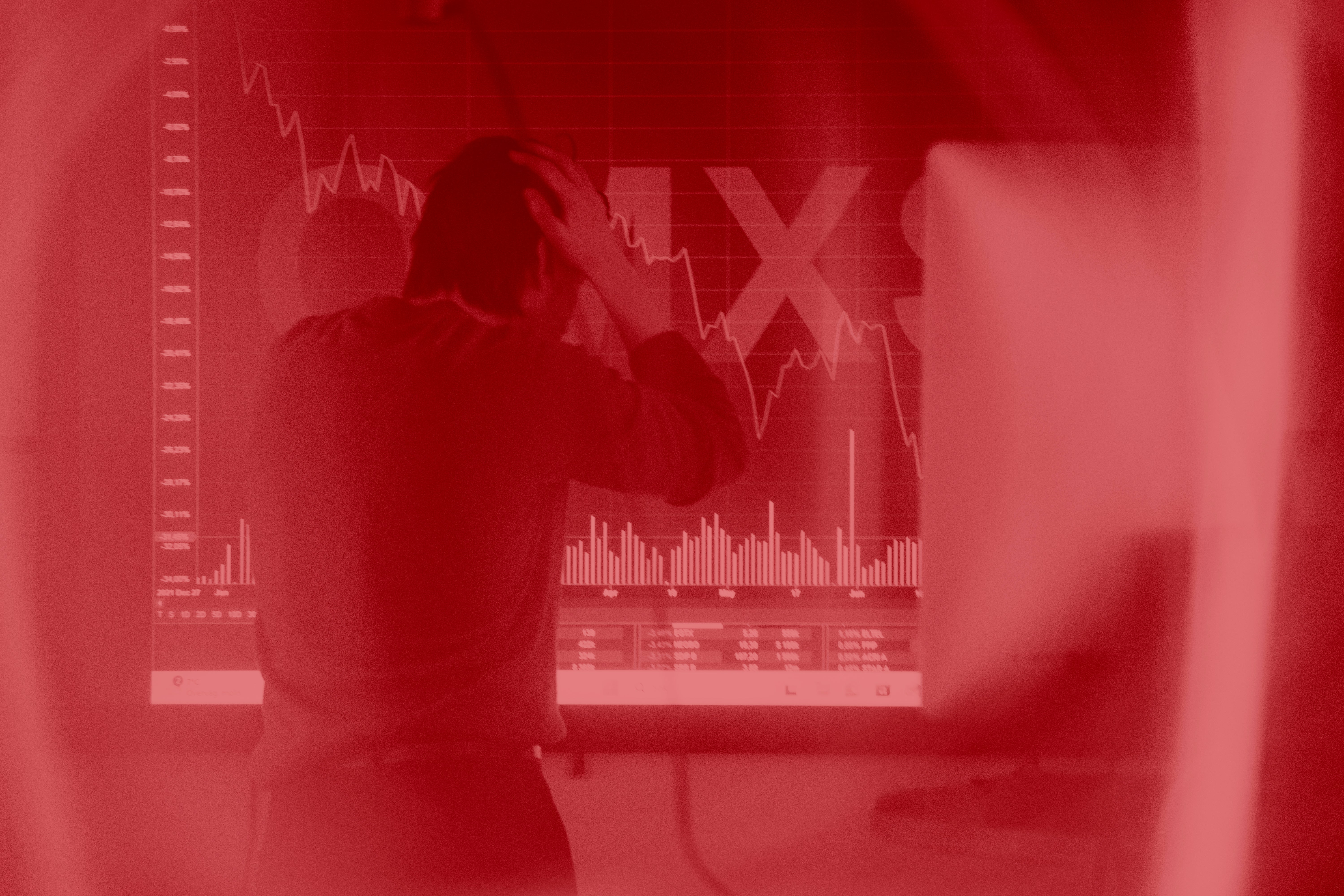 Stockholmsbörsen föll till minus inför stängning – rally i Mildef