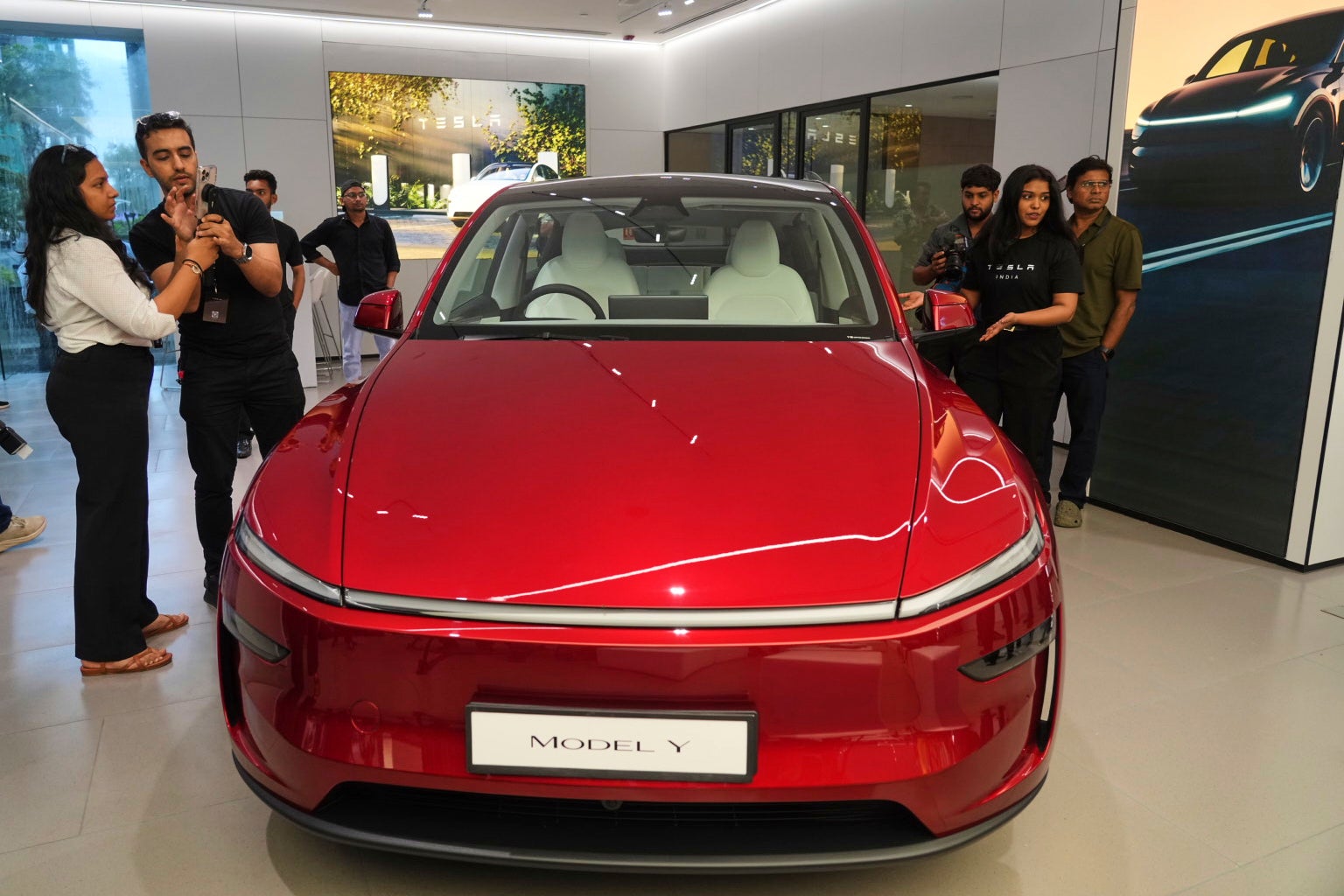 Tesla model y