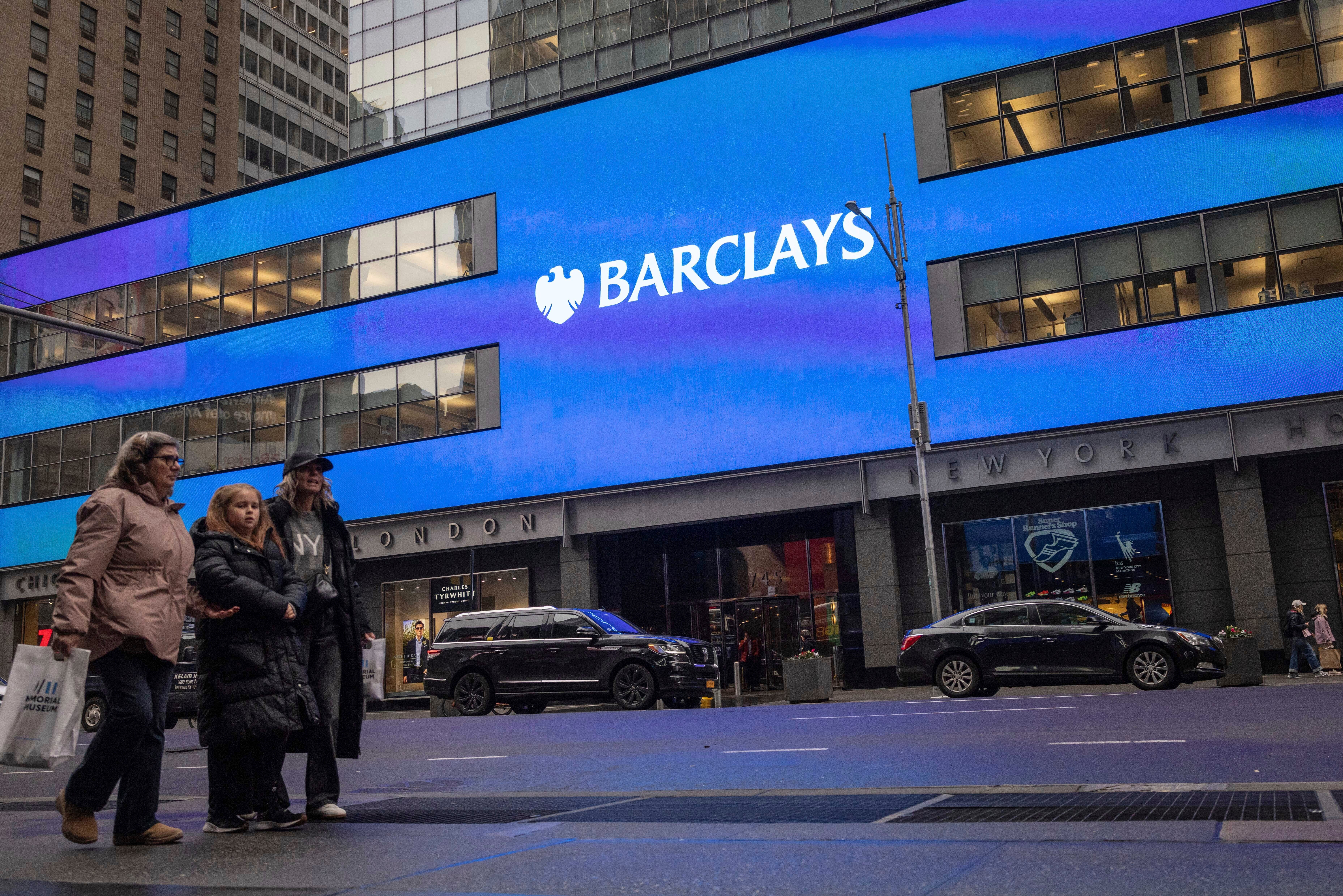 Barclays slår förväntningarna