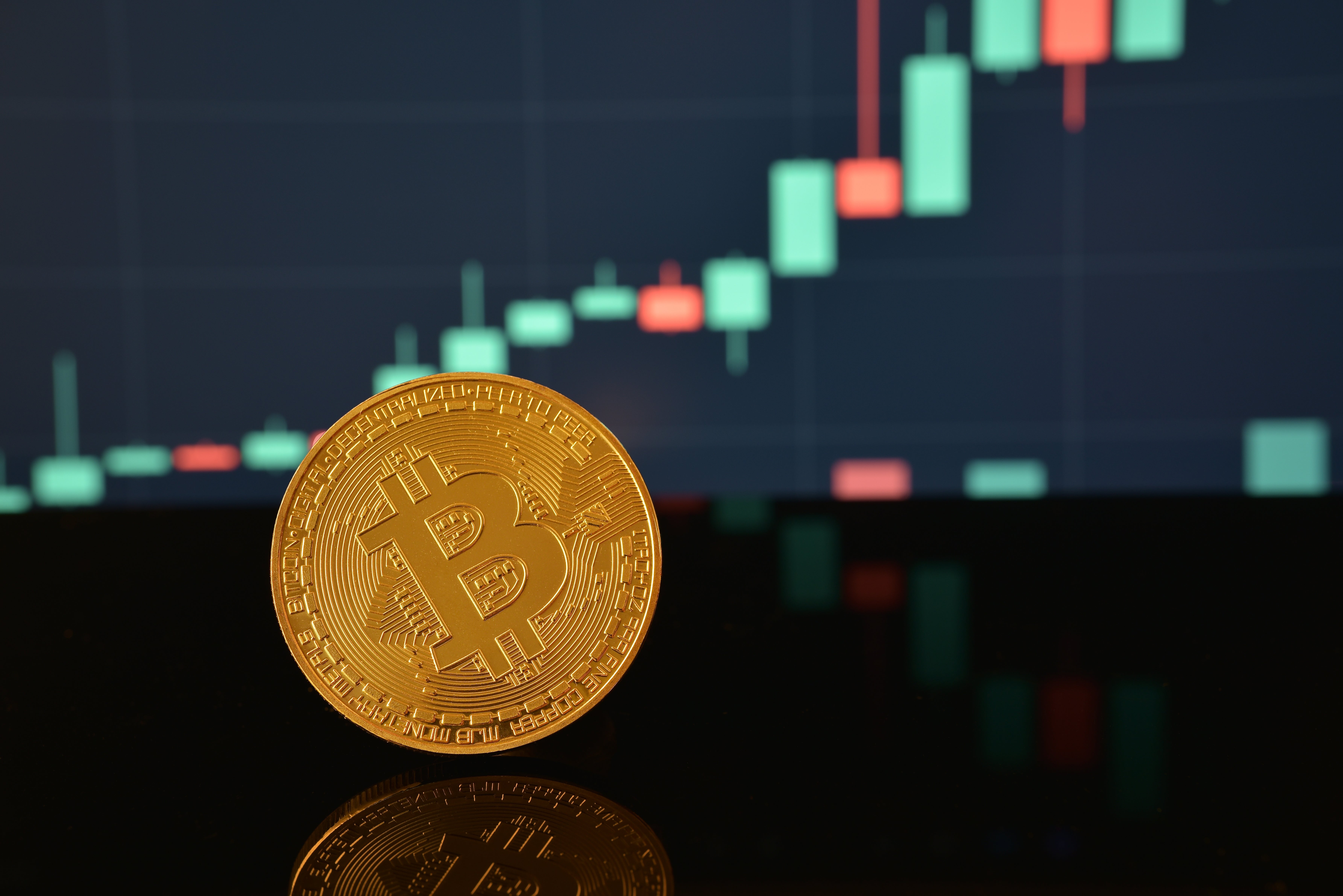 Bitcoin rekylerar upp – expertens förklaring: ”Kombination”