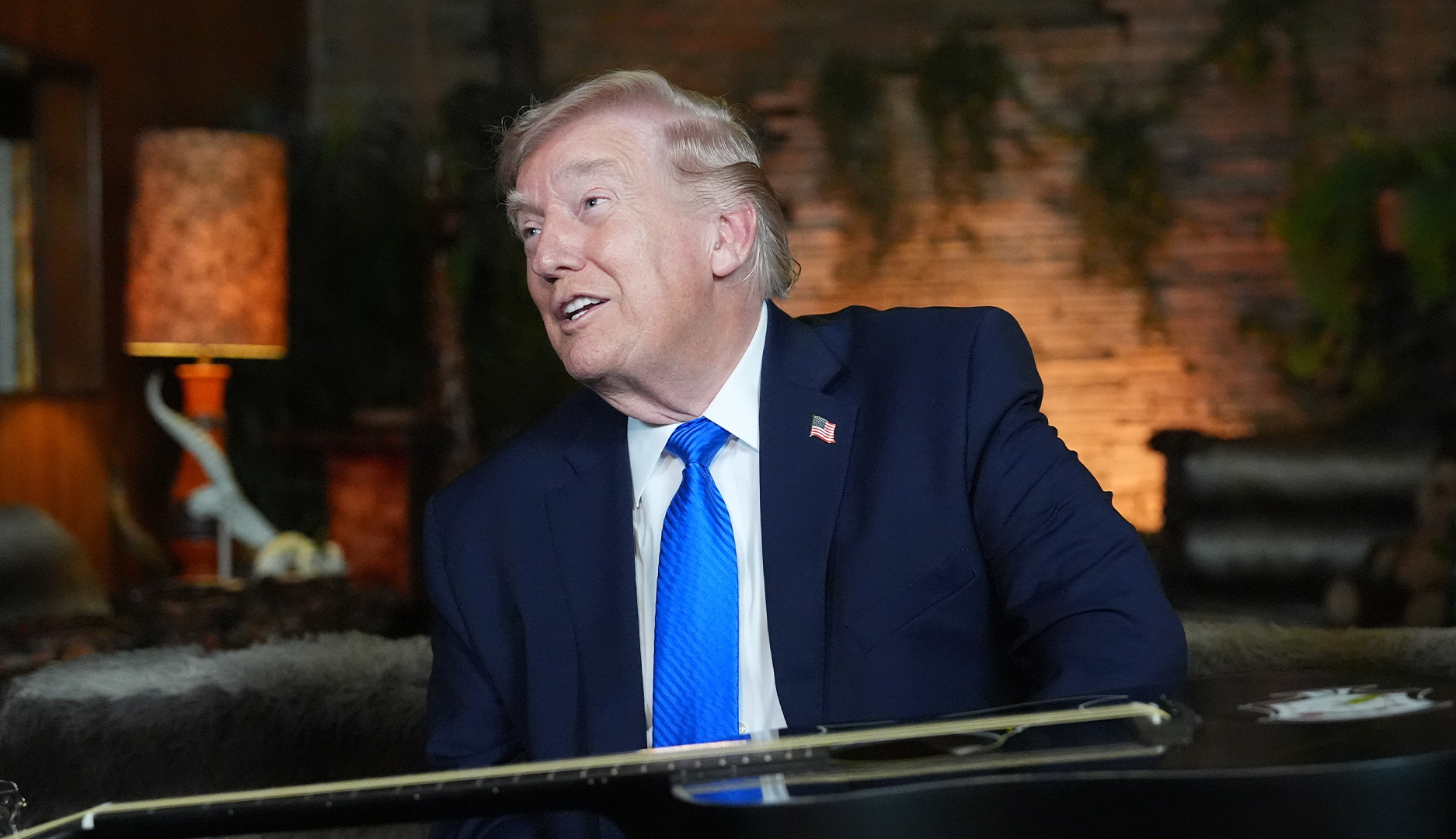 Källor: Trump letar efter Iran-exit inför toppmötet