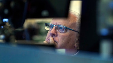 Energibolagen lyfter igen på röd New York-börs