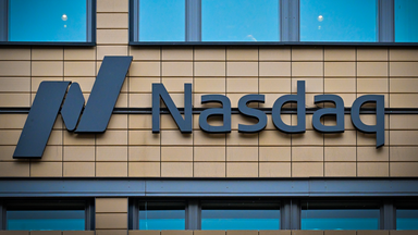 Stockholmsbörsen studsar upp efter raset