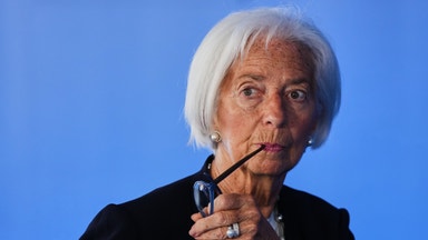 Experter i enkät: ECB höjer räntan två gånger i år