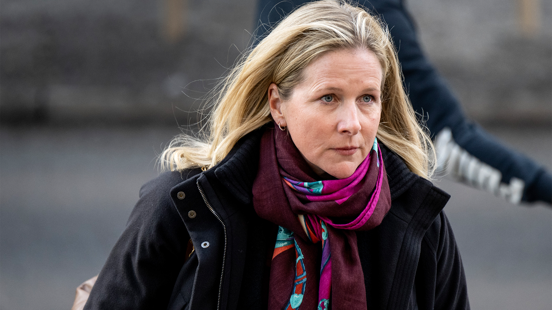 Då bestämde sig Cristina Stenbeck för att peta Ganev
