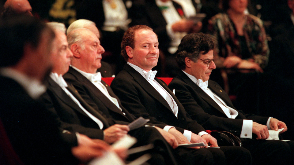 1997. Robert Merton och Myron Scholes.