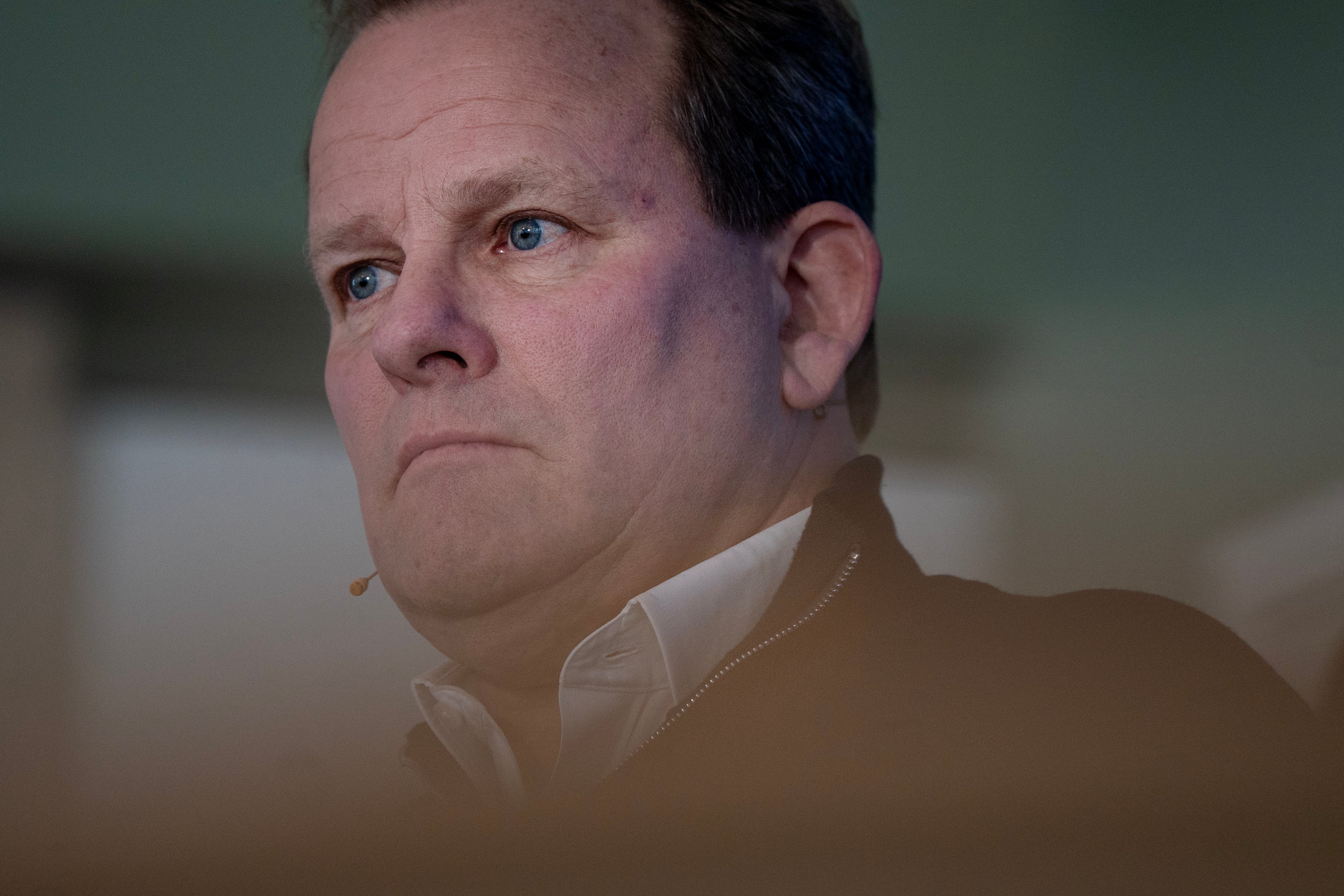 Intellegos nya styrelse sparkar vd:n direkt