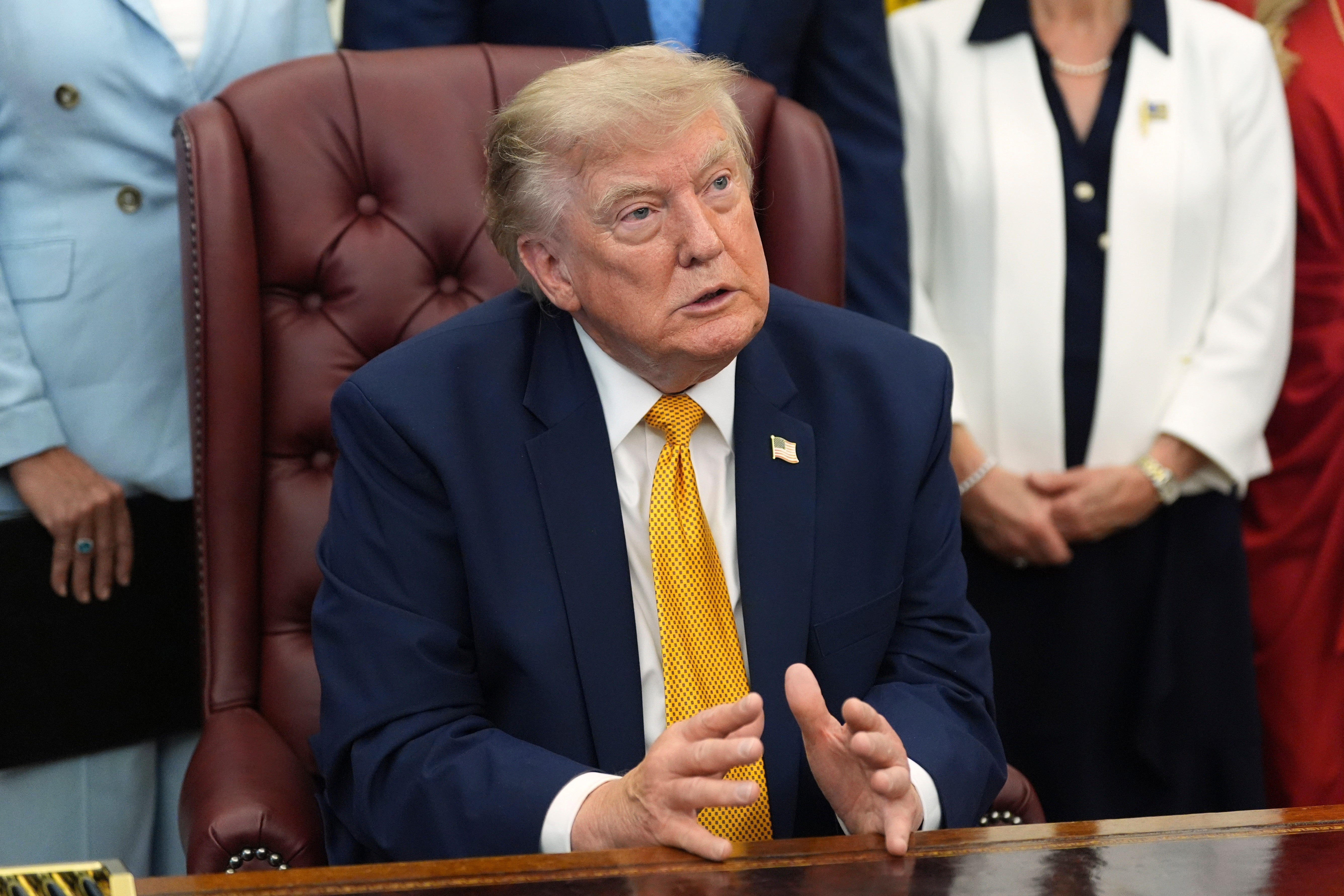 Trump: Hormuzsundet ska tillhöra USA