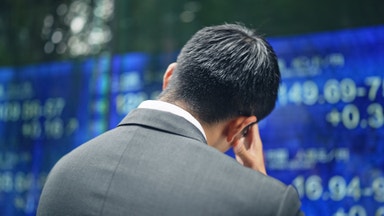 Börserna pressas i Asien – förstärkt ”sälj USA”-handel