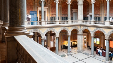 Fräck kupp mot museum i Wien – mångmiljonhalsband stulet