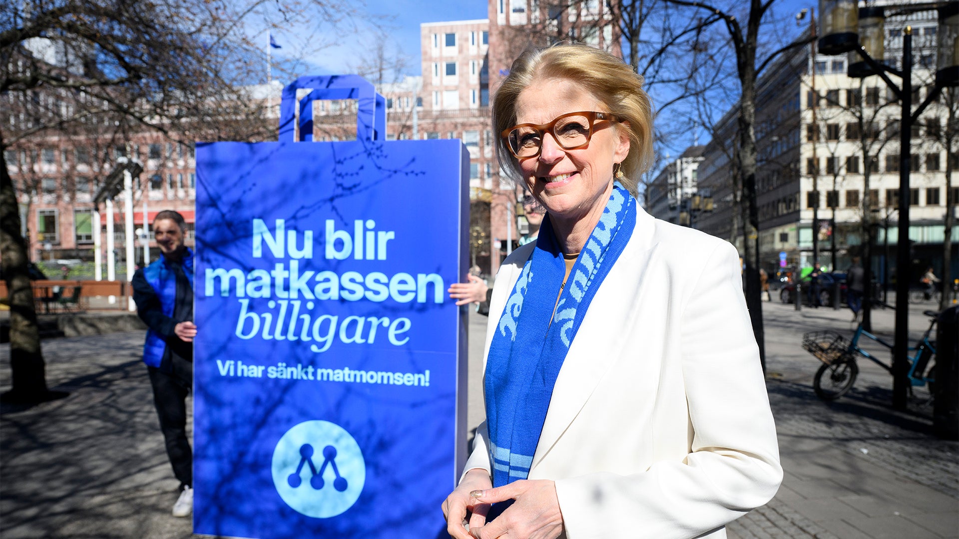Fler lån har aldrig räddat ett imperium