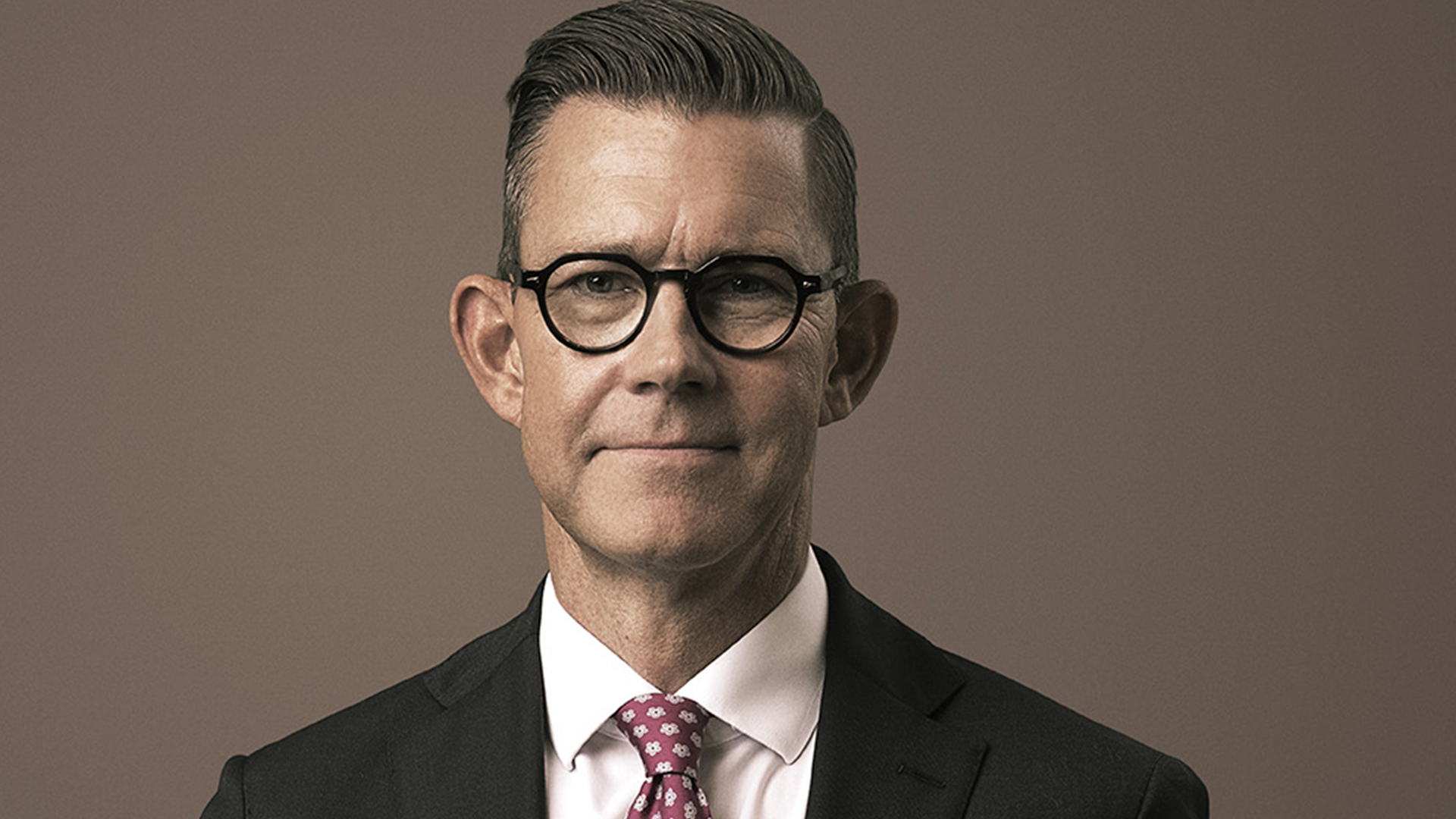 Trippelsmäll i investmentbolaget Svolder – 200 miljoner upp i rök