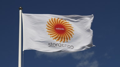 Stora Enso slår vinstförväntningarna