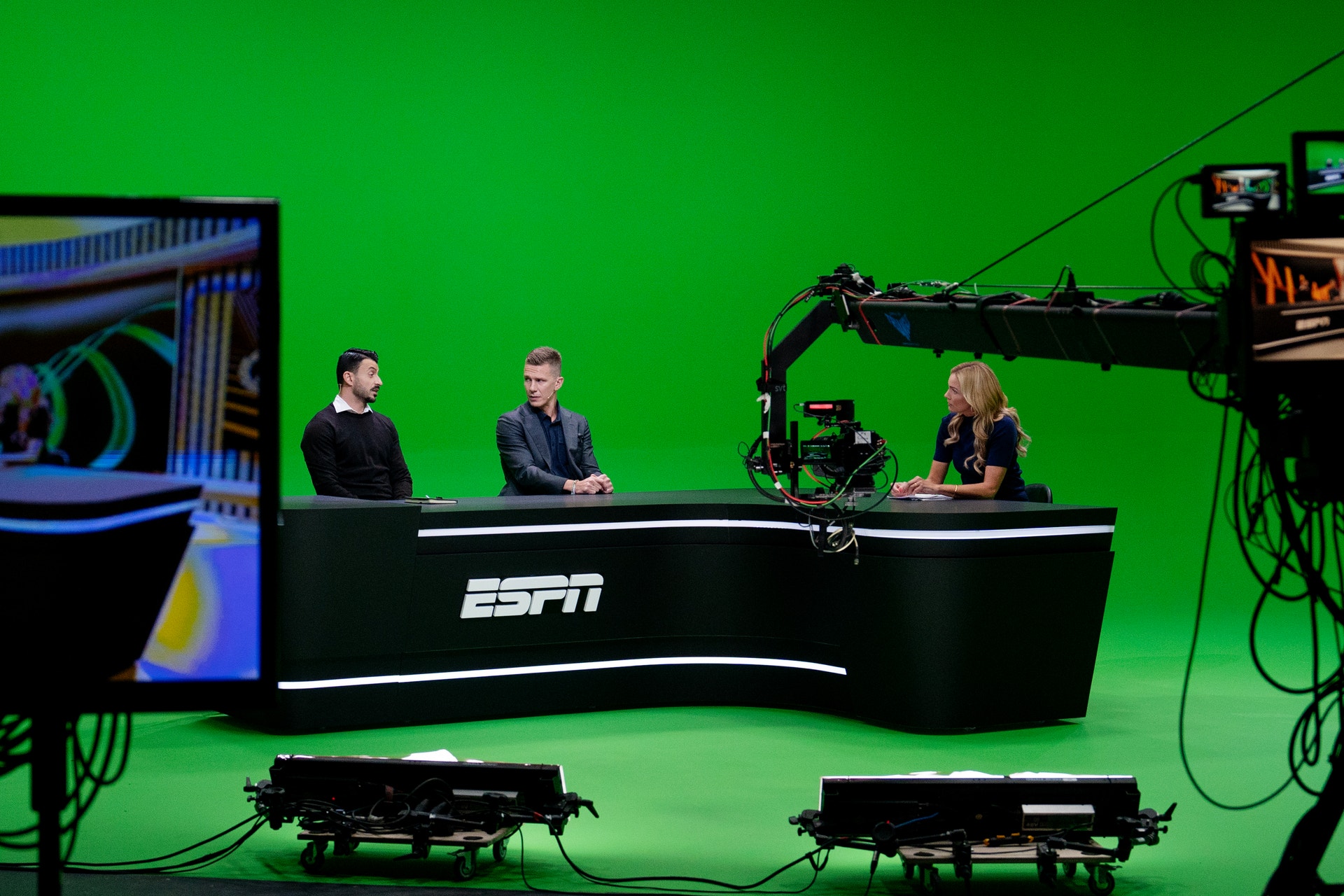 Pontus Wernblom tv-sändning Behrang Safari studio filmhuset  Jessica Almenäs