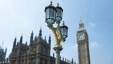 FT: Brexit gör Storbritannien mer beroende av EU